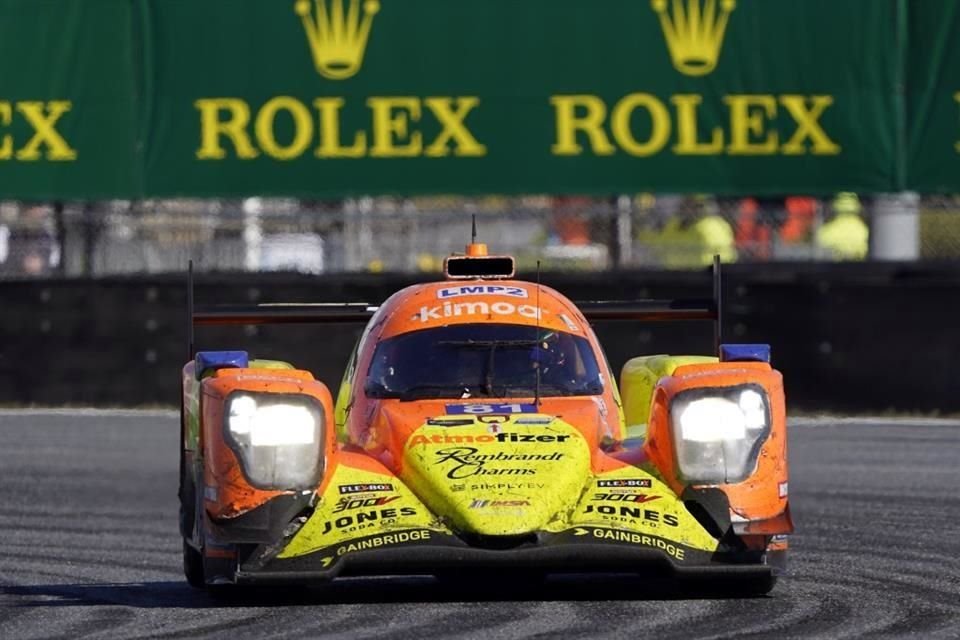 Patricio O'Ward conquistó por segunda vez la demandante carrera de las 24 Horas de Daytona.