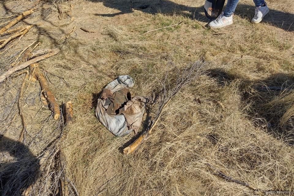 El colectivo Madres Buscadoras de Sonora informó que halló un cementerio clandestino en Hermosillo y que llevan encontrados 8 cuerpos.