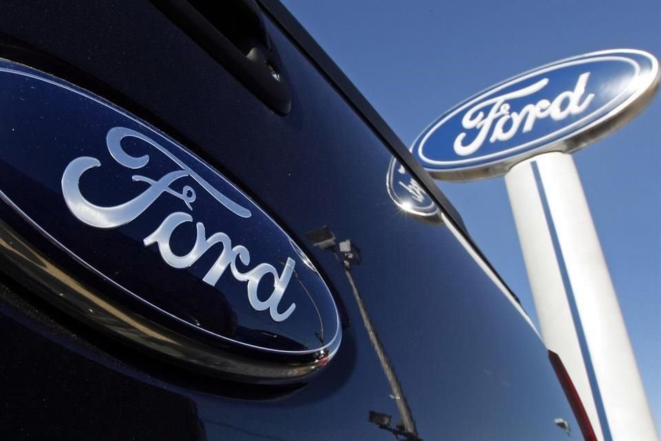 Ford pronosticó que su ganancia operativa de 2022 aumentará hasta un 25 por ciento, impulsada por la demanda norteamericana y un fuerte entorno para los precios de los vehículos.