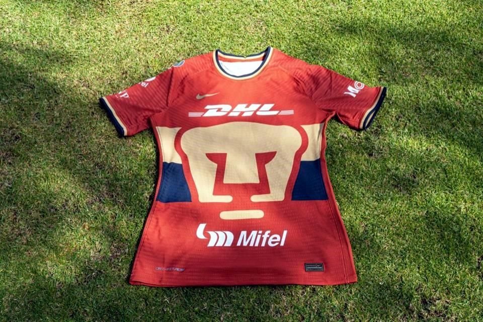 La nueva playera de los Pumas.