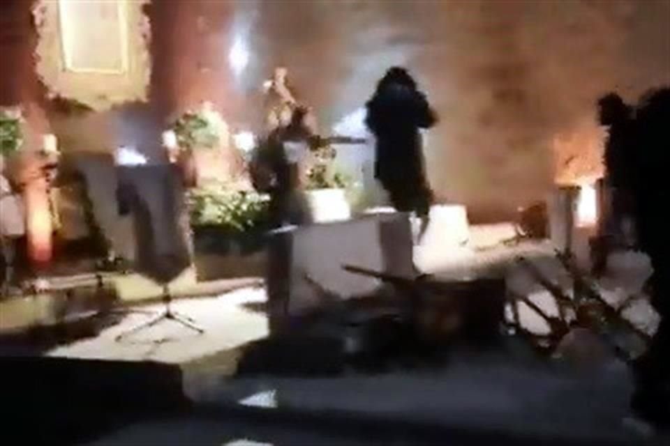 La ceremonia religiosa se realizaría a las 19:15 horas.