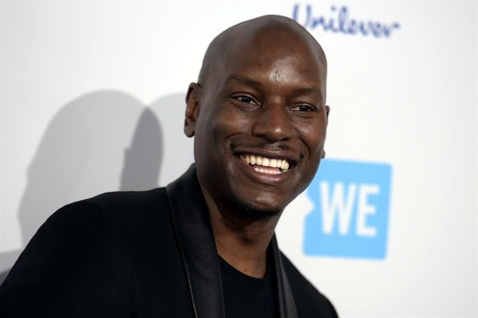 La mamá del actor Tyrese Gibson, estrella de la saga de películas 'Rápidos y Furiosos', falleció este lunes por Covid-19 y neumonía.