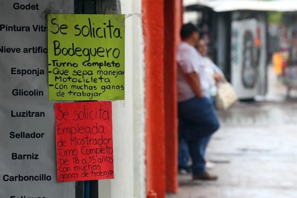 Desde que comenzó la pandemia en marzo del 2020, a febrero de 2021, Jalisco perdió 37 mil 233 empleos formales.