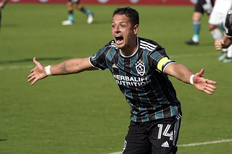 Hernández ya tiene un doblete en la temporada de la MLS.