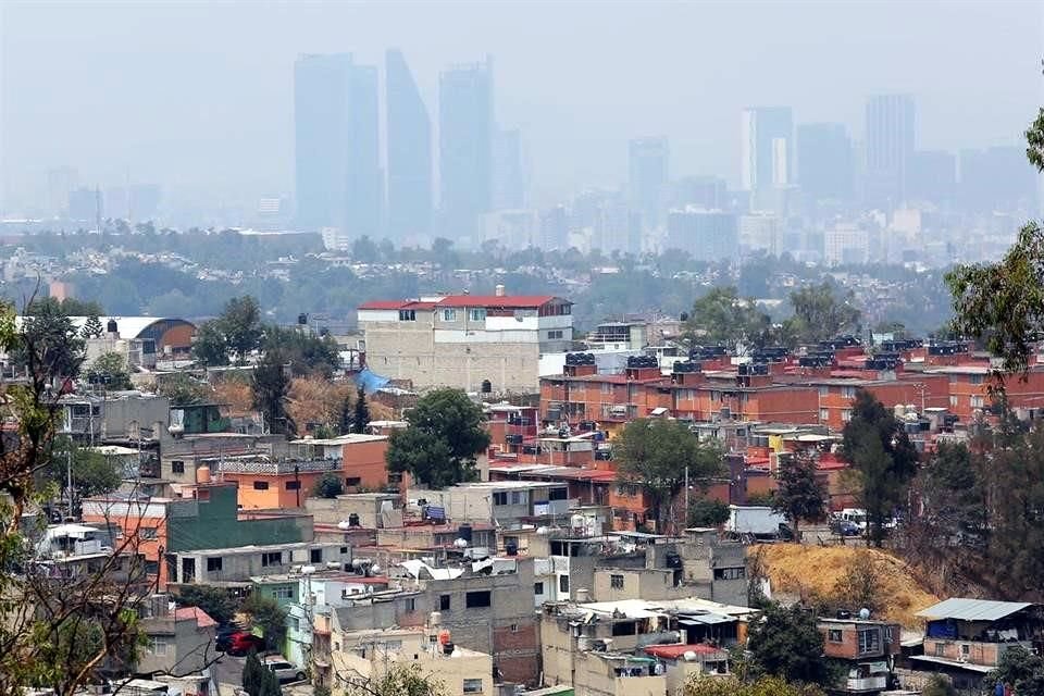La Dirección de Monitoreo Atmosférico reportó una mala calidad de aire en 12 de 16 alcaldías de la Ciudad de México.