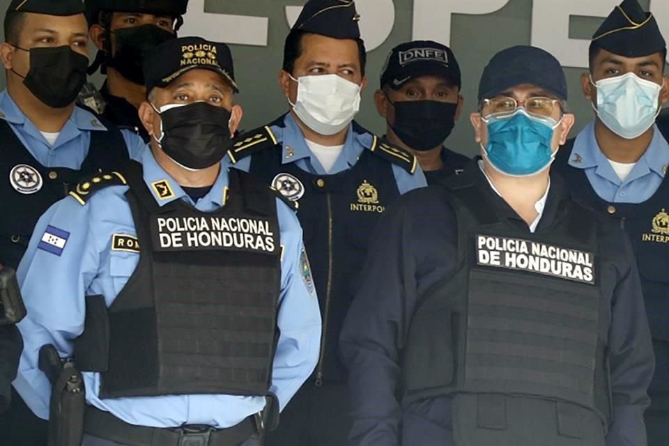 Juan Orlando Hernández fue arrestado ayer en su residencia.