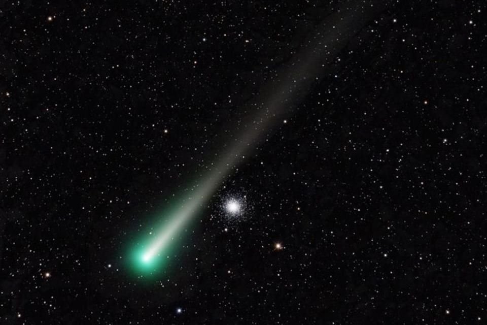 En este complejo fue descubierto el Cometa Leonard, que hace poco pudo observarse, a simple vista, en varios puntos del Planeta.