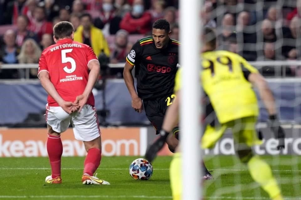 El Benfica logró rescatar el empate.