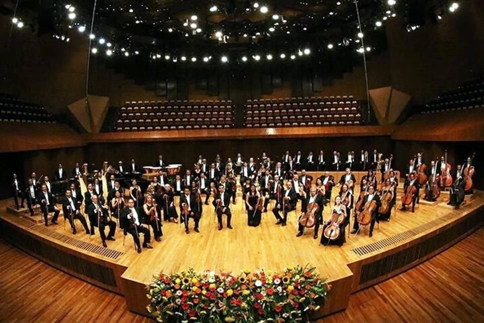 En su primera temporada 2022, que inicia este sábado, la orquesta trabajará con seis batutas huéspedes, entre ellas dos directoras: Jeri Lynne Johnson y Catherine Larsen-Maguire.