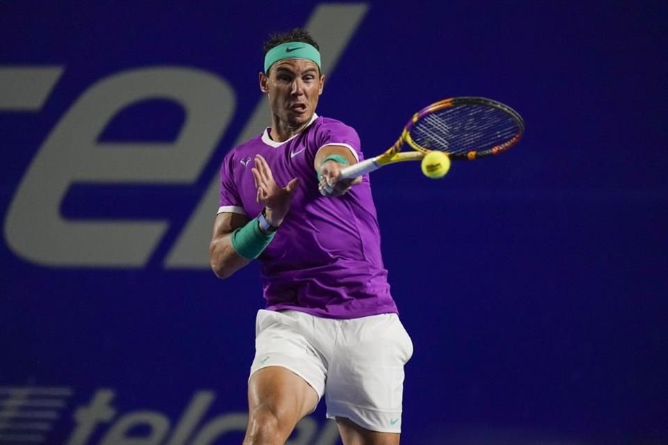 Rafael Nadal va por su cuarto título en Acapulco.