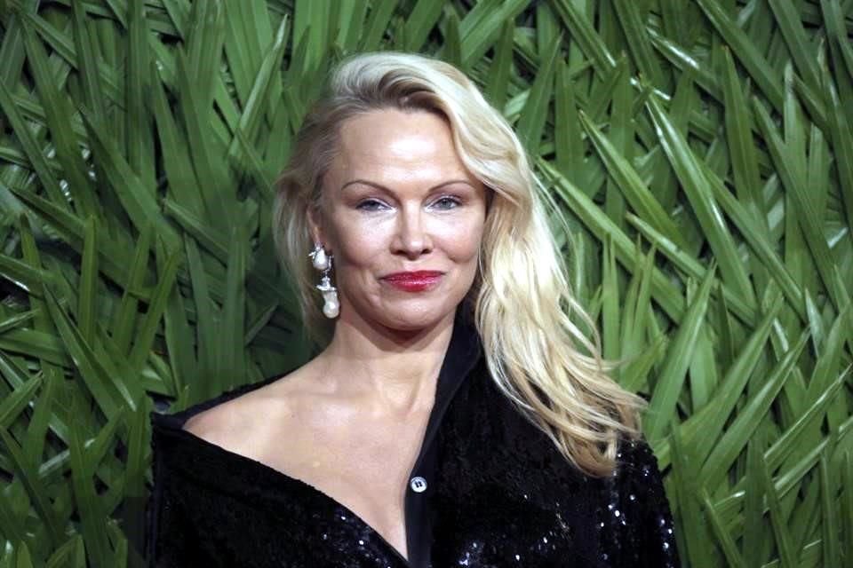Pamela Anderson contará su historia en un nuevo documental en Netflix.