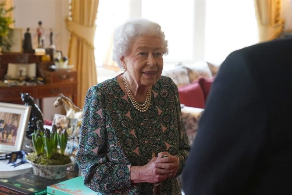 La Reina Isabel II realizó una donación para apoyar el llamamiento humanitario de Ucrania tras invasión rusa.