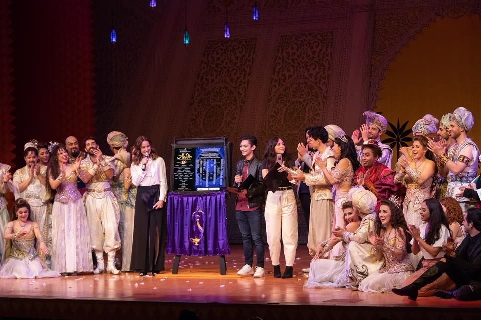 'Aladdin: El Deslumbrante Éxito de Broadway', celebró 100 representaciones desde el Teatro Telcel de la CDMX con aforo lleno.