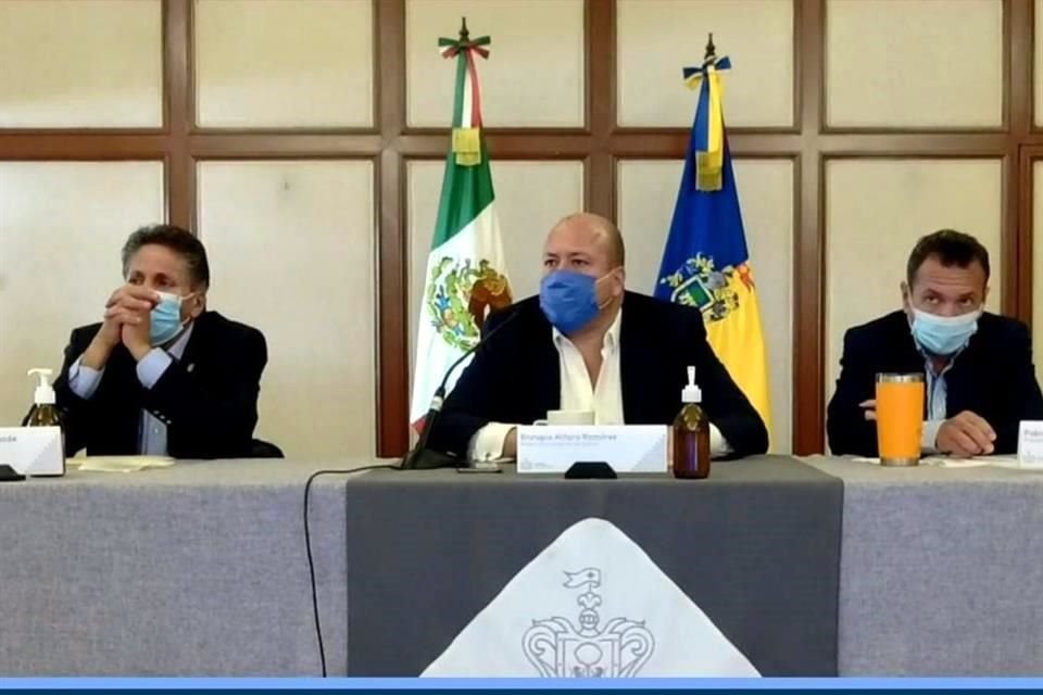 Juan José Frangie, Alcalde de Zapopan; Enrique Alfaro, Gobernador de Jalisco y  Pablo Lemus, Alcalde de Guadalajara.