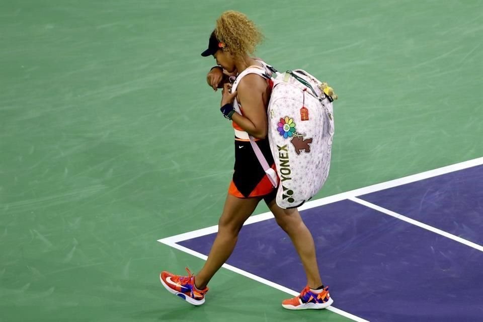 Ante la respuesta del juez de silla, Naomi Osaka terminó por perder el partido.