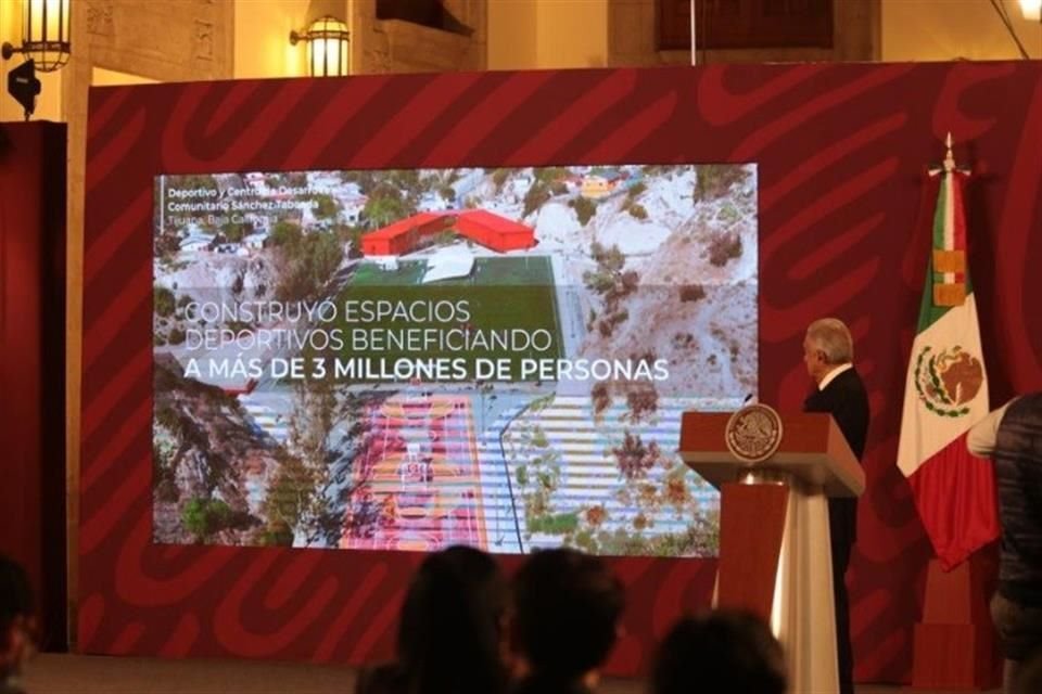 Andrés Manuel López Obrador, Presidente de México.