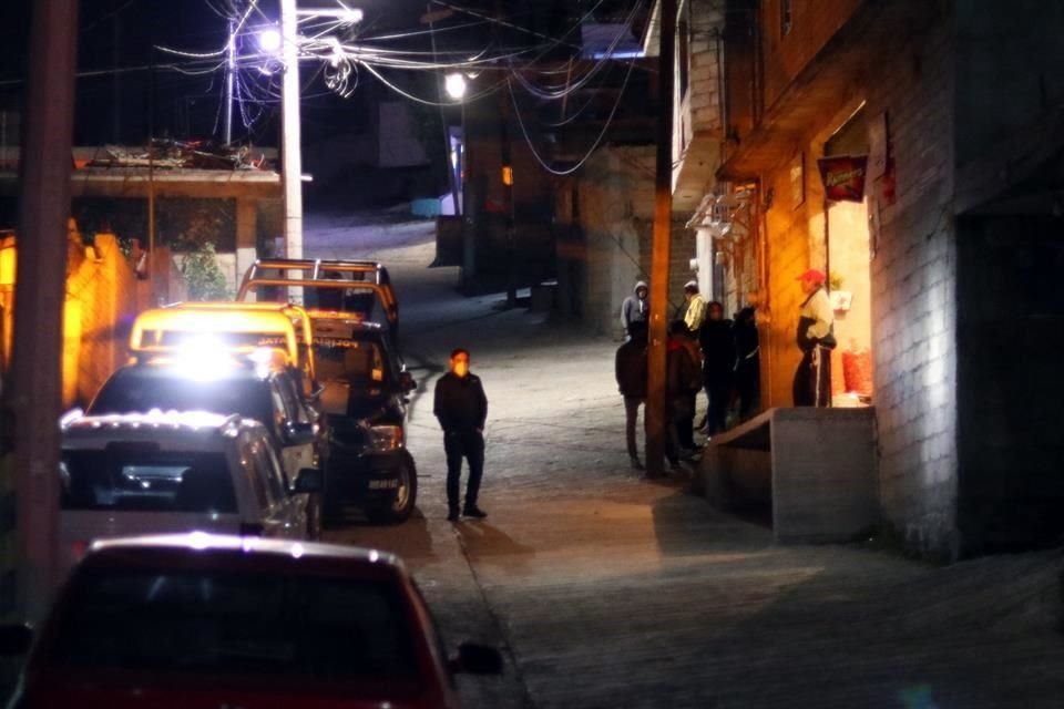 Una mujer de 69 años y dos de sus nietas menores fueron asesinadas en un ataque a balazos en una casa en el Municipio de Zinacantepec, Edomex.