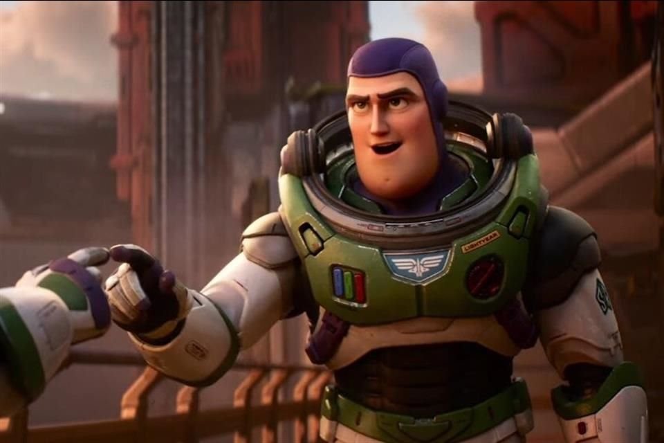 Disney Pixar reincorporó un beso gay, que previamente había censurado de 'Lightyear', el spin off de Toy Story.