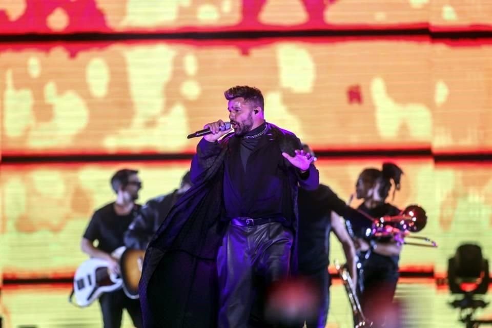 Protección Civil cancela el concierto de Ricky Martin en Querétaro, luego de que aseguraran que no cumplía con las condiciones necesarias.