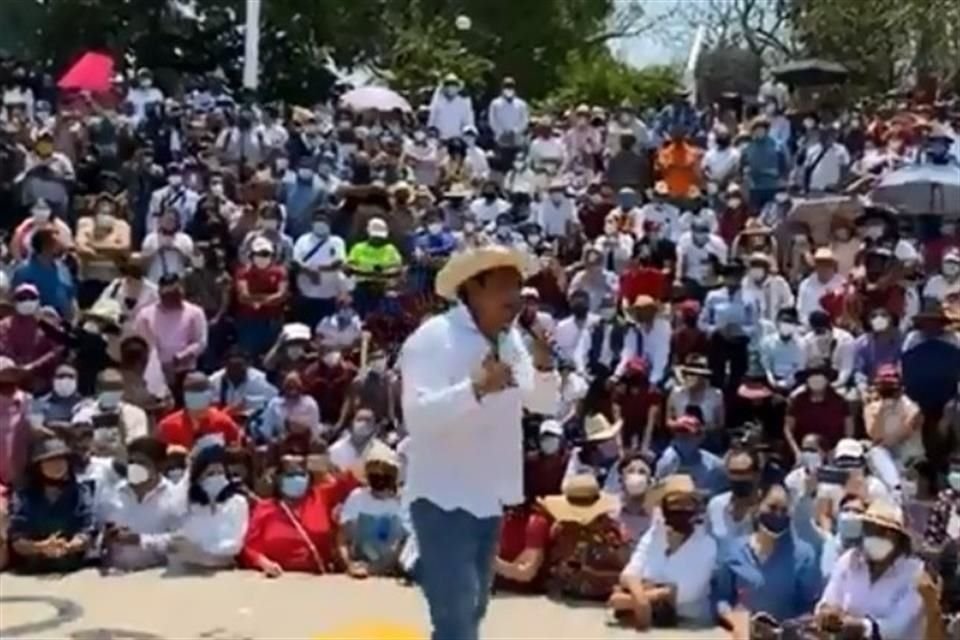 Félix Salgado Macedonio en Chilapancingo.