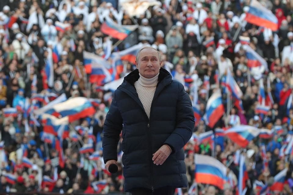 El acto se realizó en el aniversario de la anexión de Crimea, arrebatada en 2014 por Rusia a Ucrania.