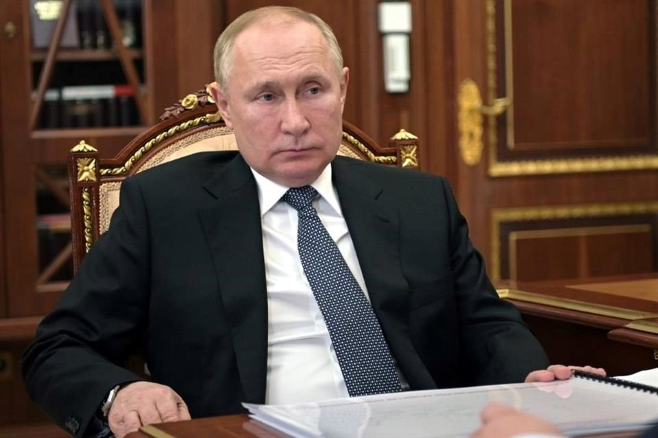 El Presidente de Rusia, Vladimir Putin, exigió que los 'países hostiles' paguen el gas en rublos.