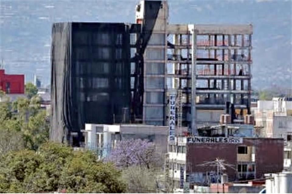 Damnificados del edificio de Tlalpan 1171 por el 19S prevén que la rehabilitación del inmueble será incompleta por recortes en presupuesto.