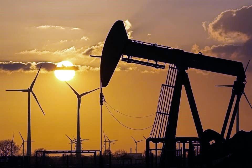 El martes, los precios del crudo repuntaron más de 3 por ciento.