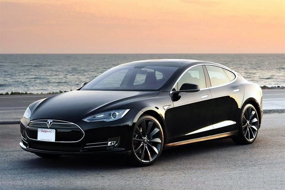 En el 2012 se vendieron alrededor de tres mil Tesla Model S en el mundo.