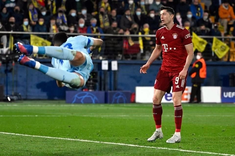 Robert Lewandowski se fue en blanco en el partido jugador en La Cerámica.