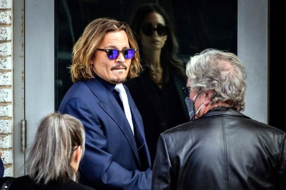 Los abogados de Amber Heard contraatacaron en el juicio entre ella y Johnny Depp: aseguran que él la agredió sexualmente durante tres días.