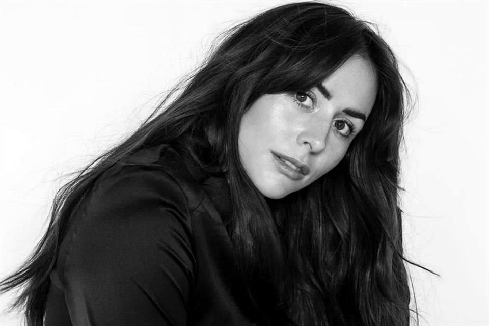 La productora de Salma Hayek, Ventanarosa, arrancó este martes en la CDMX el rodaje d ela cinta de comedia 'Quiero Tu Vida', para ViX+. Zuria Vega (en foto), forma parte del reparto.