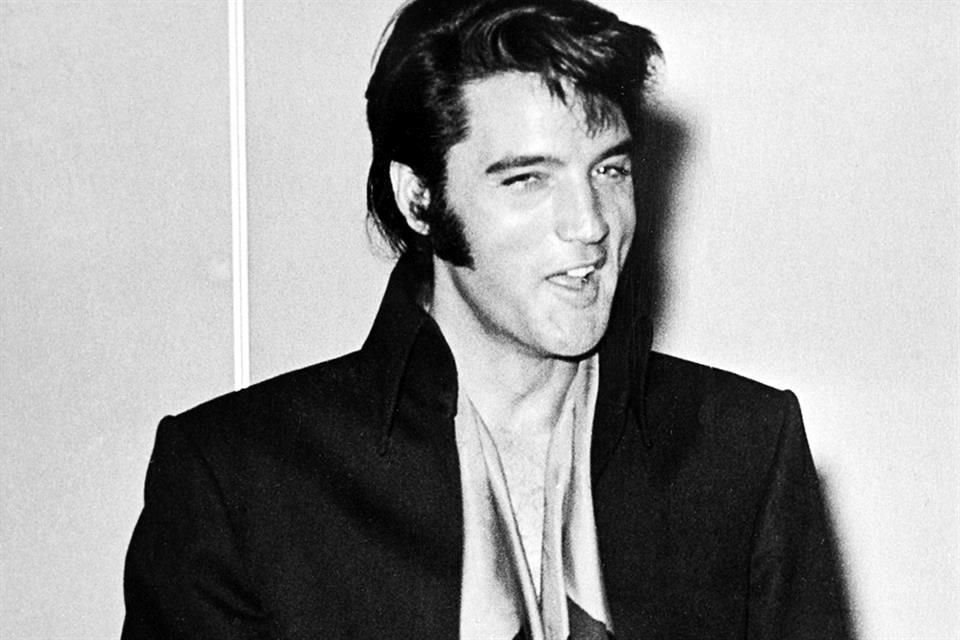 La discográfica Universal Music anunció este martes que tendrá los derechos sobre todo el catálogo de canciones de Elvis Presley.