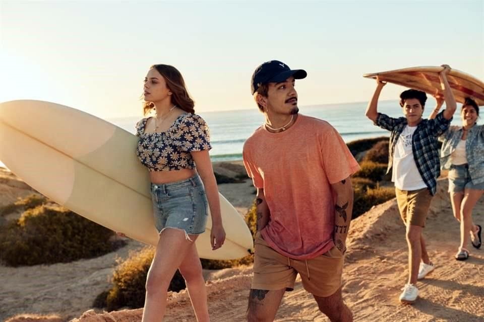 La marca American Eagle lanza nueva campaña de ropa cómoda, ideal para un roadtrip; reúne a influencers como Jorge Patiño y Mariana Zaragoza.