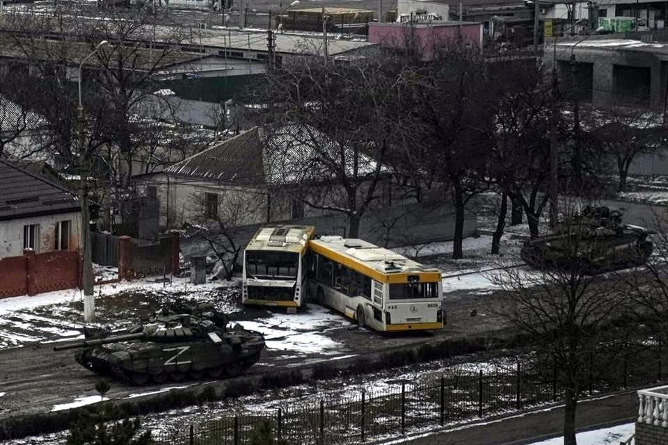 El Gobernador de Lugansk informó que las fuerzas rusas tomaron la ciudad de Kreminna, al este de Ucrania.