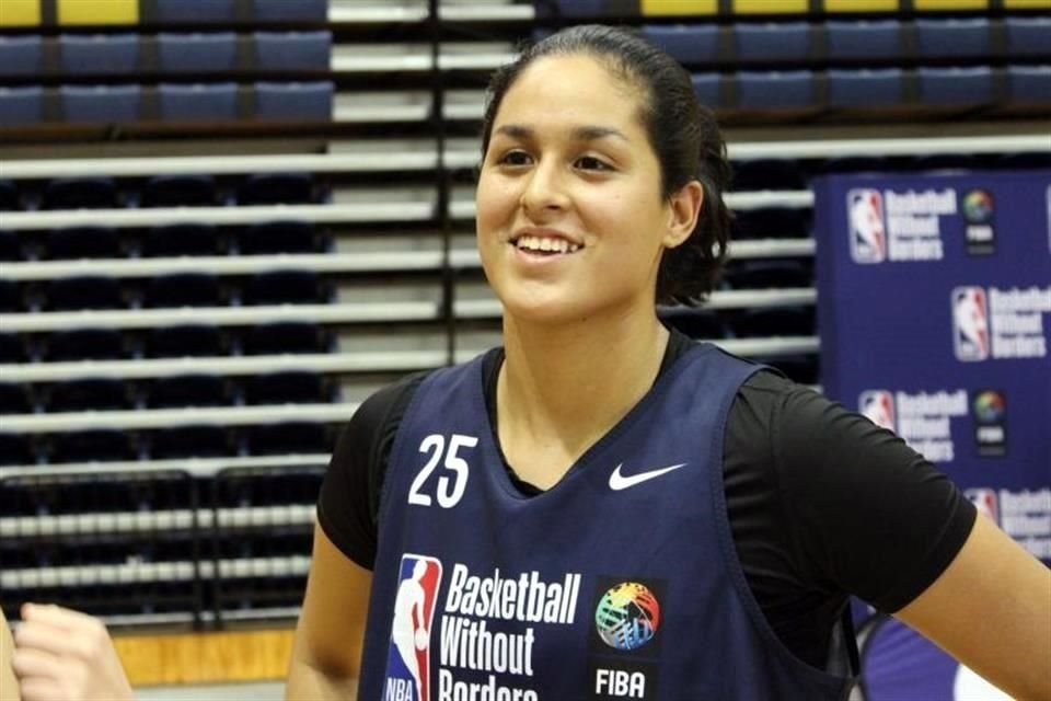 La mexicana Mariana Valenzuela estuvo en el programa y ahora juega en la NCAA.