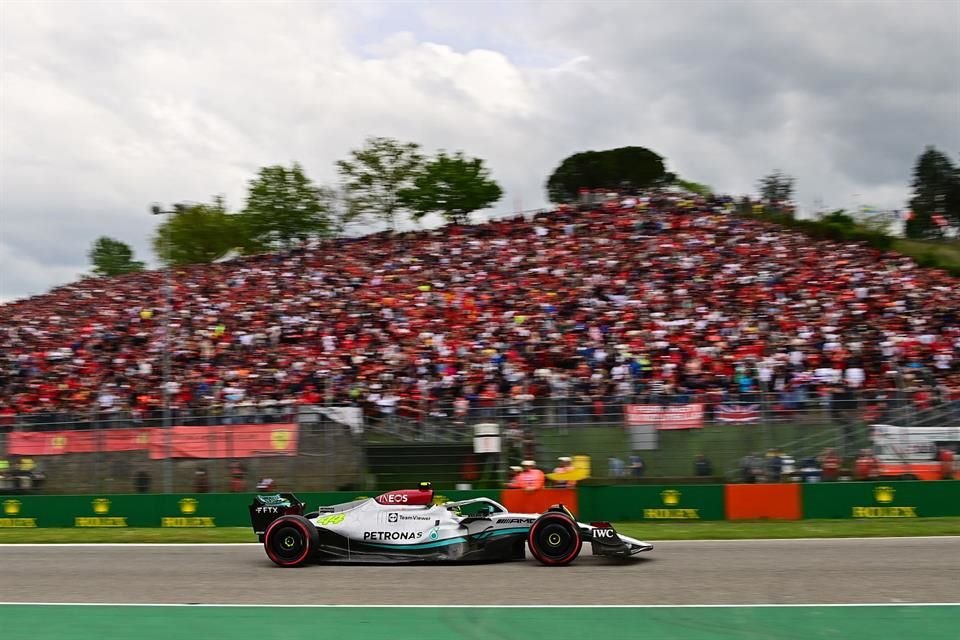 Los tifosi en el circuito italiano.