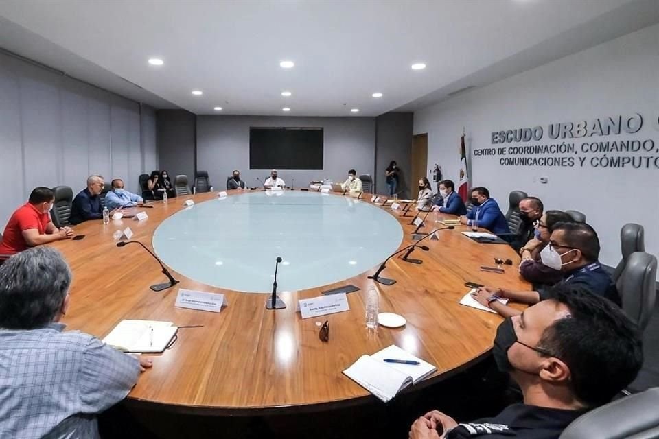 Reunión de seguridad entre el Gobierno y autoridades de la UdeG.