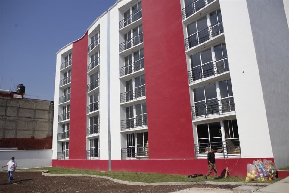 Los departamentos fueron construidos con fondos de desarrolladores en Tacubaya, en pago por mitigaciones urbanas de proyectos inmobiliarios.