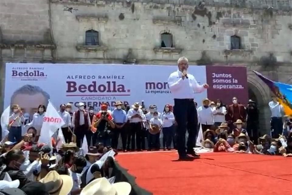 Ramírez Bedolla encabezó este domingo su primer acto de campaña a un mes de que culminen el proselitismo.