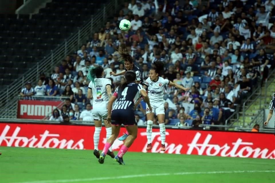 Rayadas se metió a Semifinales del Clausura 2022 luego de vencer 2-1 a Tijuana (3-1 global) en el Estadio BBVA; su rival en la siguiente fase serán las Tuzas del Pachuca.