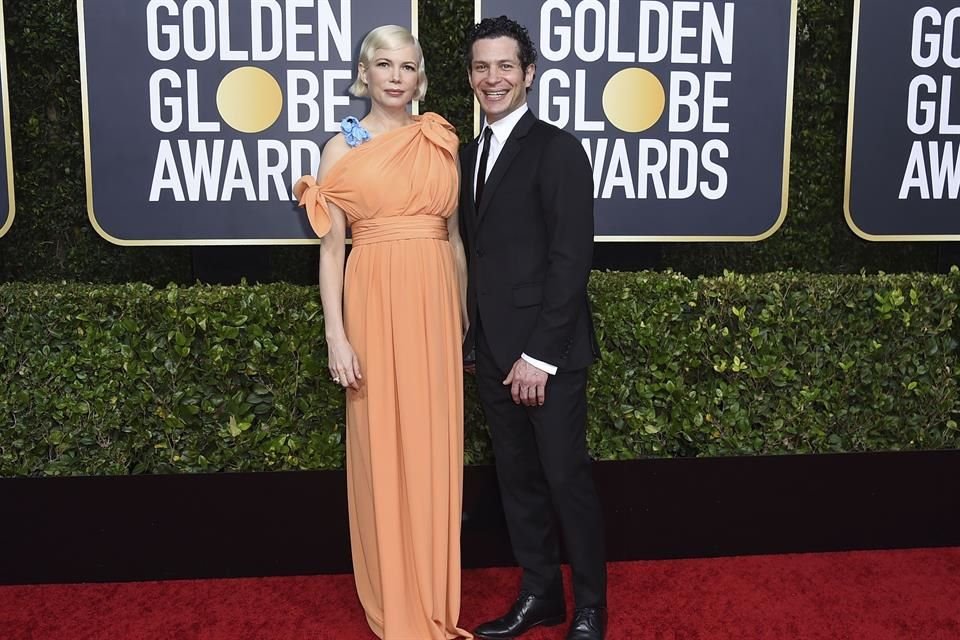 Michelle Williams y su pareja Thomas Kail darán la bienvenida a su bebé este otoño.