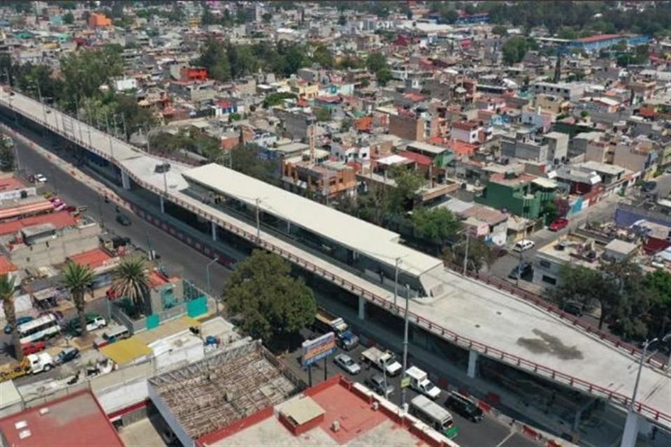 Los trabajos por el Trolebús Elevado, que recorrerá Ermita Iztapalapa, suman un 92 por ciento de avance.