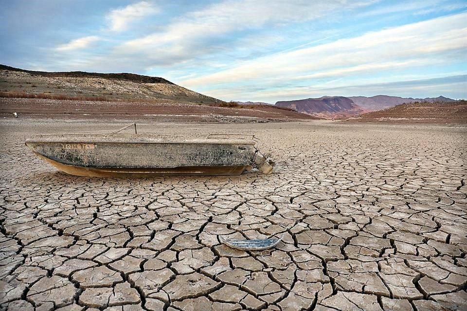 El nivel del agua ha disminuido significativamente en el Lago Mead (presa Hoover), en Nevada, desde donde se deriva líquido para México.