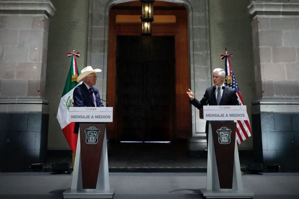 Dialogan Del Mazo y Ken Salazar sobre inversión privada