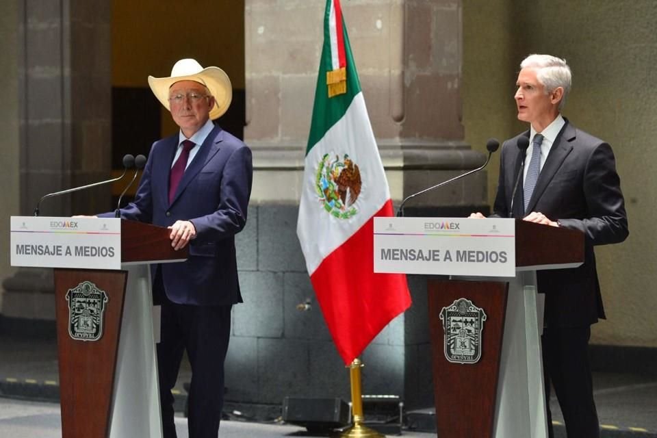 Dialogan Del Mazo y Ken Salazar sobre inversión privada