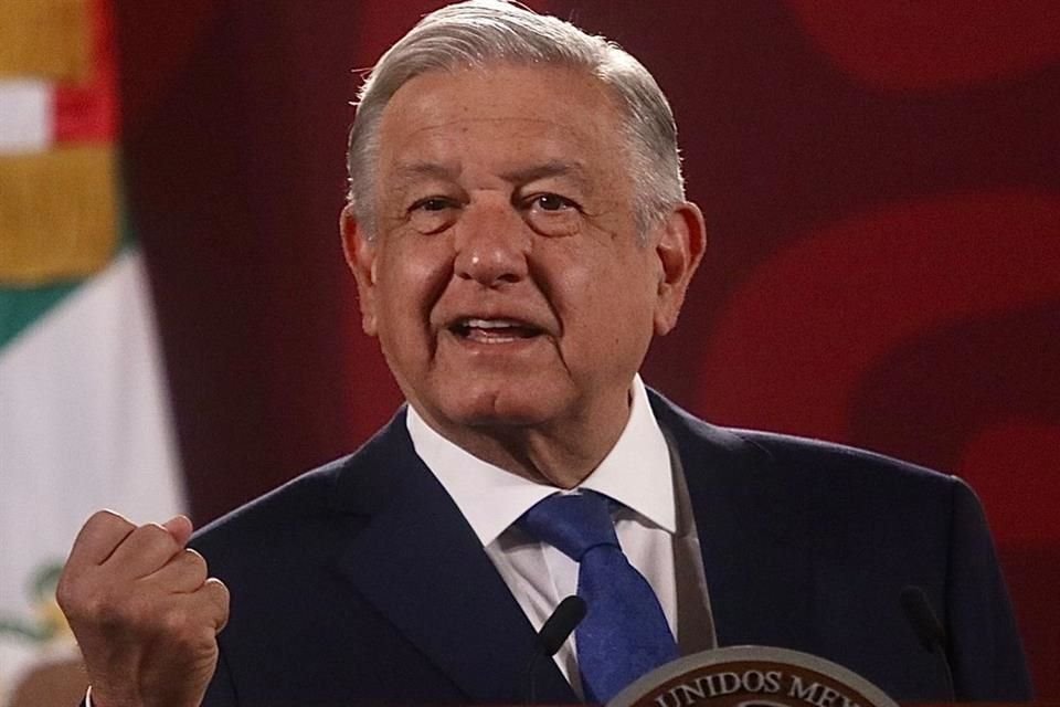 AMLO dijo soñar con que en la Cumbre en EU se unan todos los países de América y planteó que Biden podría conducir una nueva etapa política.