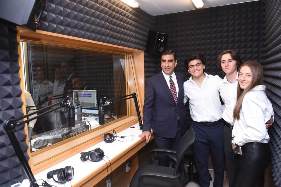 Alejandro Villalvazo fue entrevistado por alumnos del IMA.