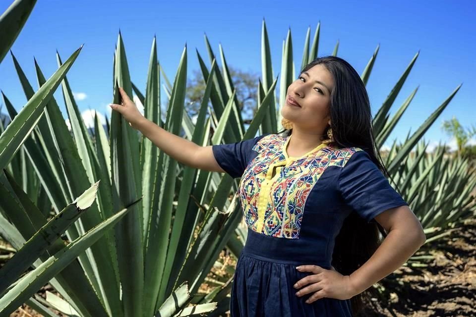 María Reyna es creadora de la 'ópera mixe', una fusión de música clásica y jazz contemporáneo cantada en lenguas originarias.