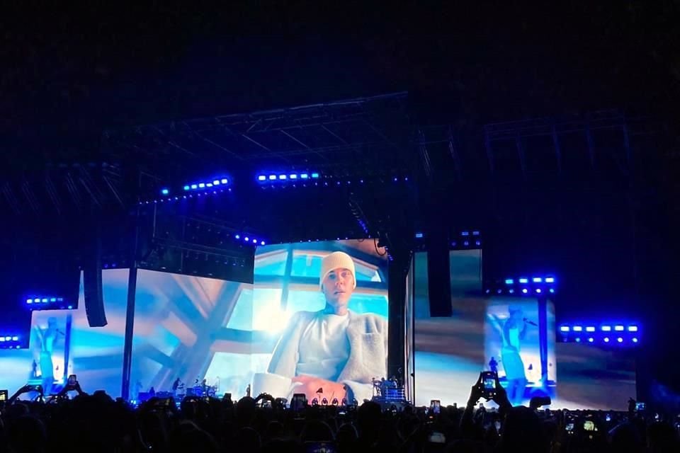 En el arranque de su gira por México, Bieber tuvo un sold out.